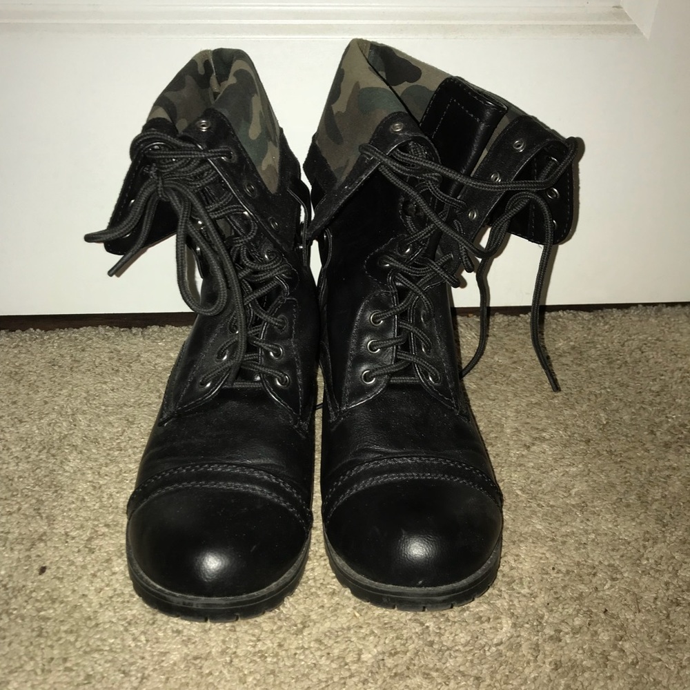 Lace up combat boots